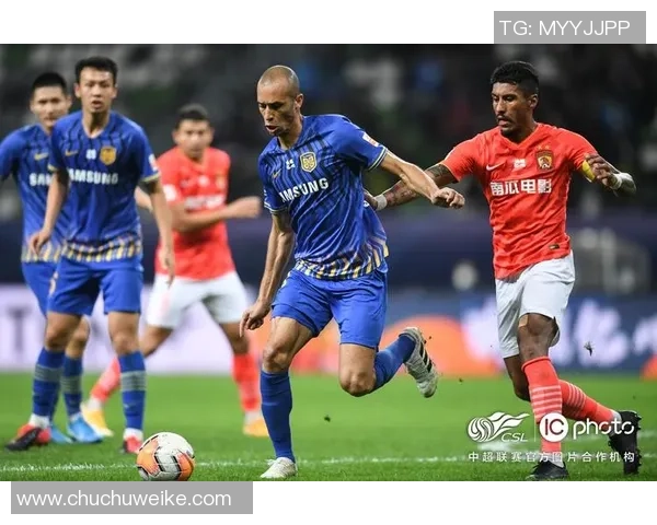 广州篮球队与重庆篮球队赛后复盘分析双方状态及表现亮点